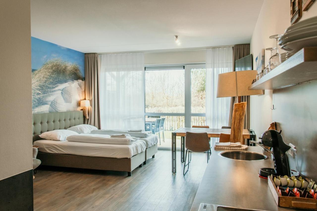Hotel De Zeeuwse Kust Renesse Extérieur photo
