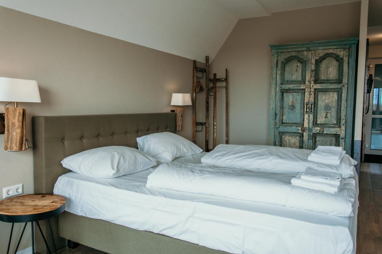 Hotel De Zeeuwse Kust Renesse Extérieur photo