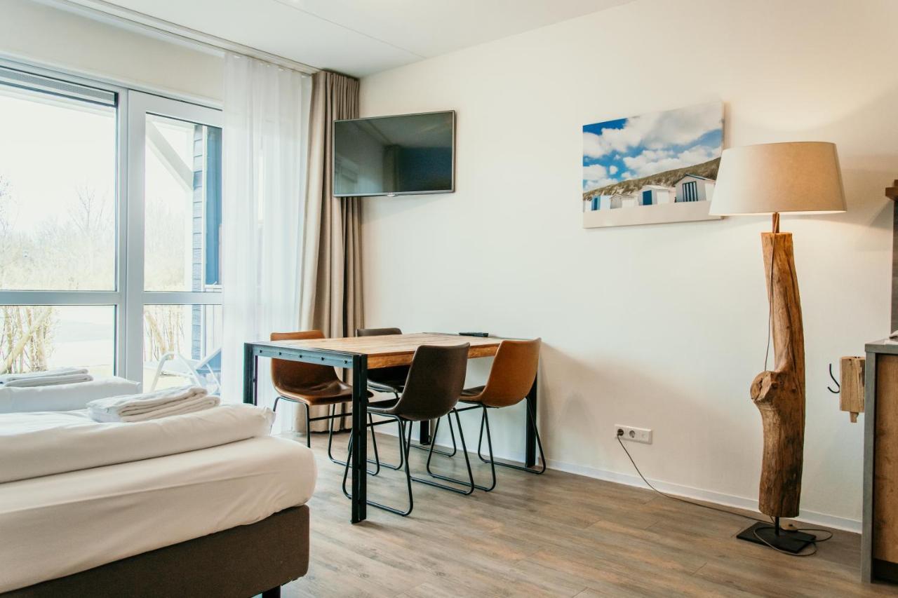 Hotel De Zeeuwse Kust Renesse Extérieur photo